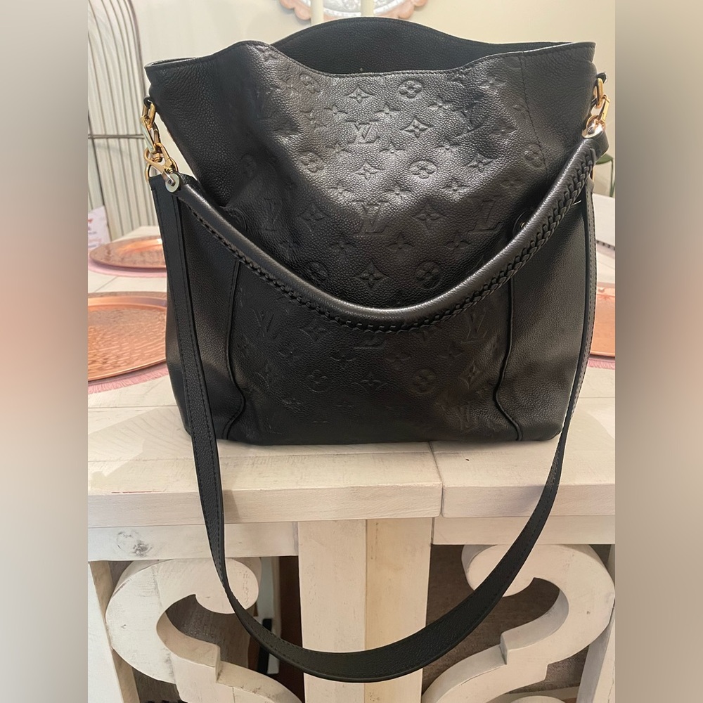 Louis Vuitton Black Leather Women's Bag